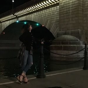 Meet your Posher, Christine